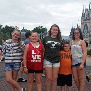 Meet your Posher, Ray